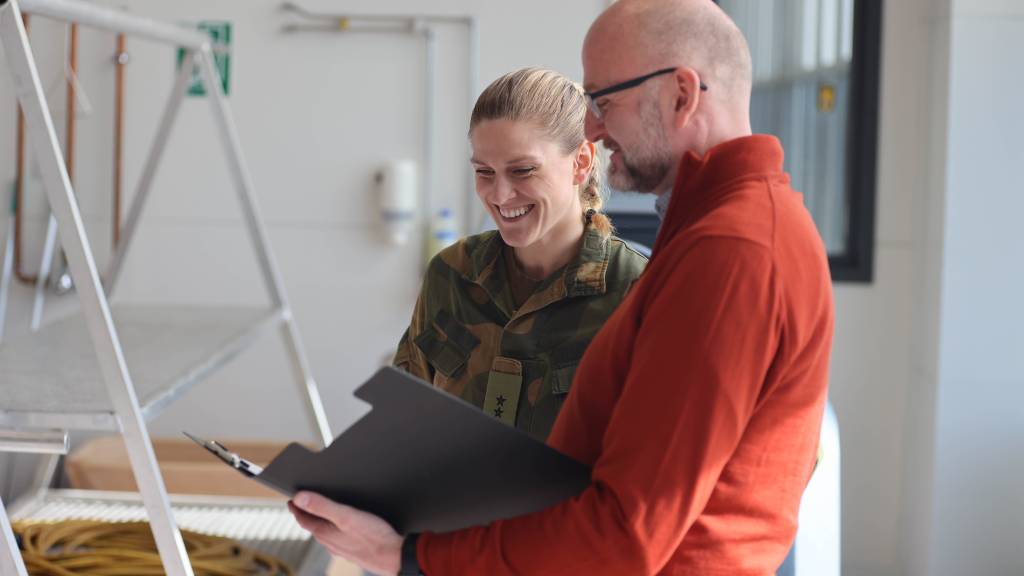 5235_Forsvarsbyggere i samhandling